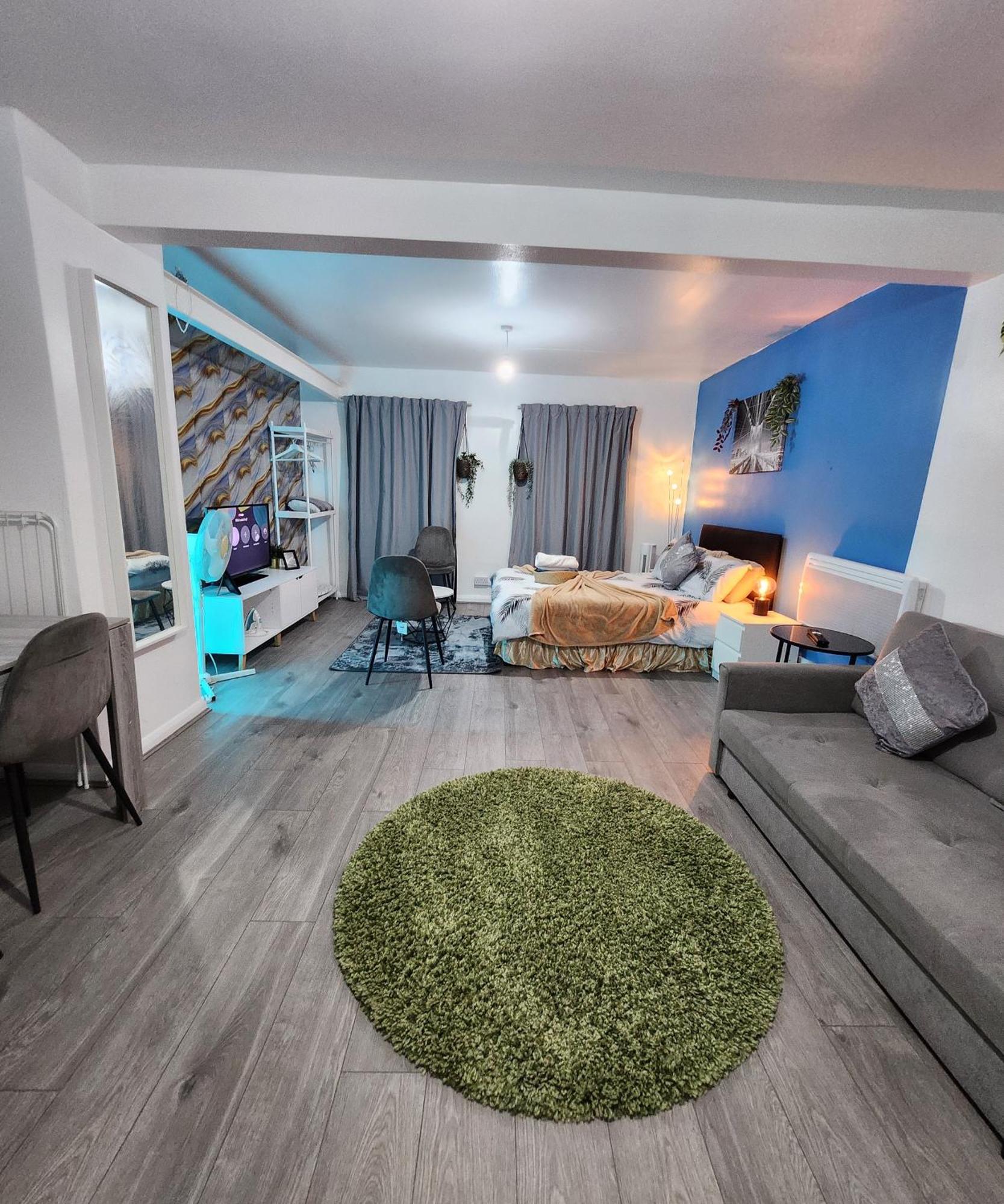 לונדון New Deluxe Studio Apt-2 מראה חיצוני תמונה